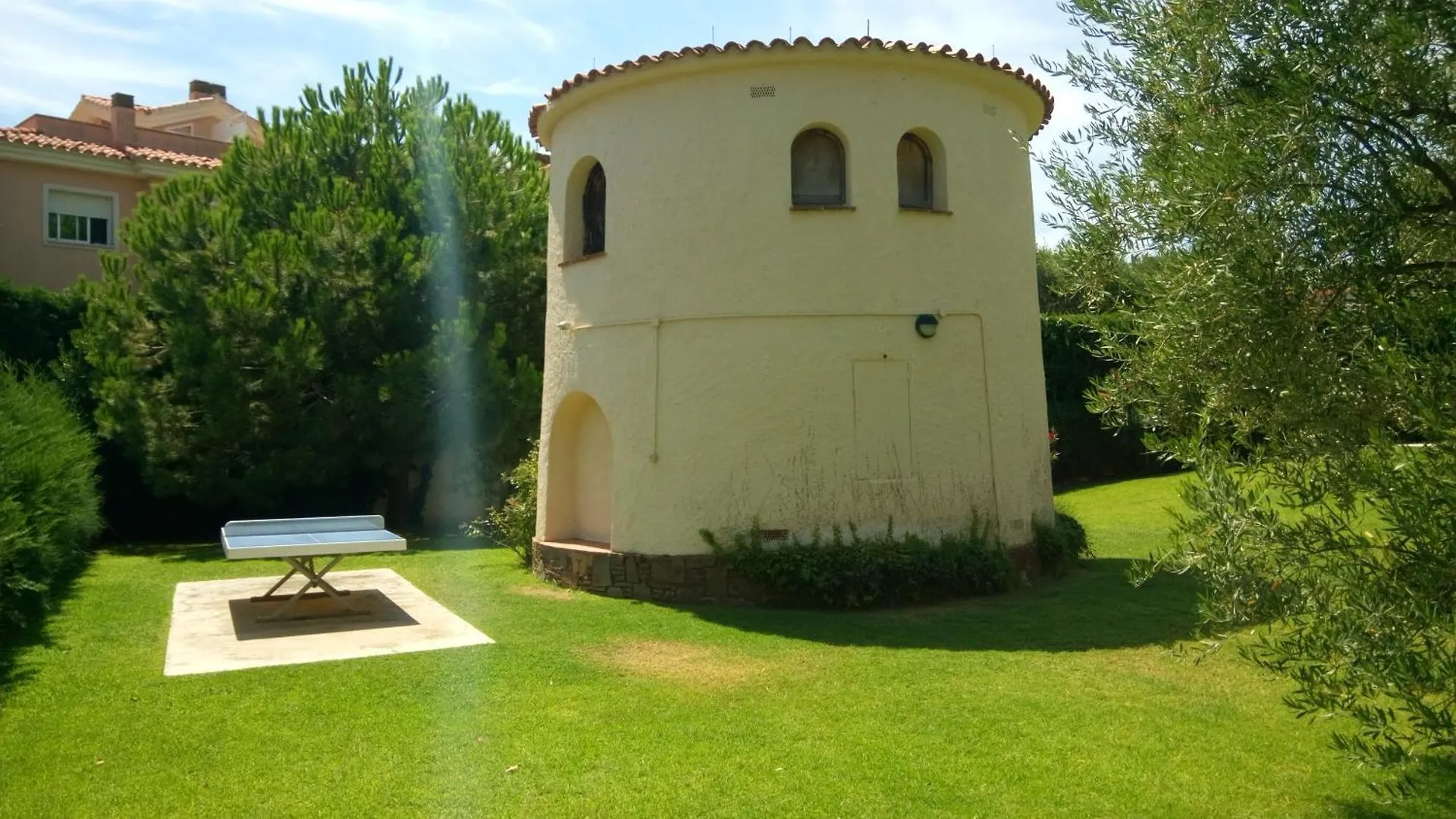 דירות ס'אגארו Vidabrava, Sagaro Garden Loft